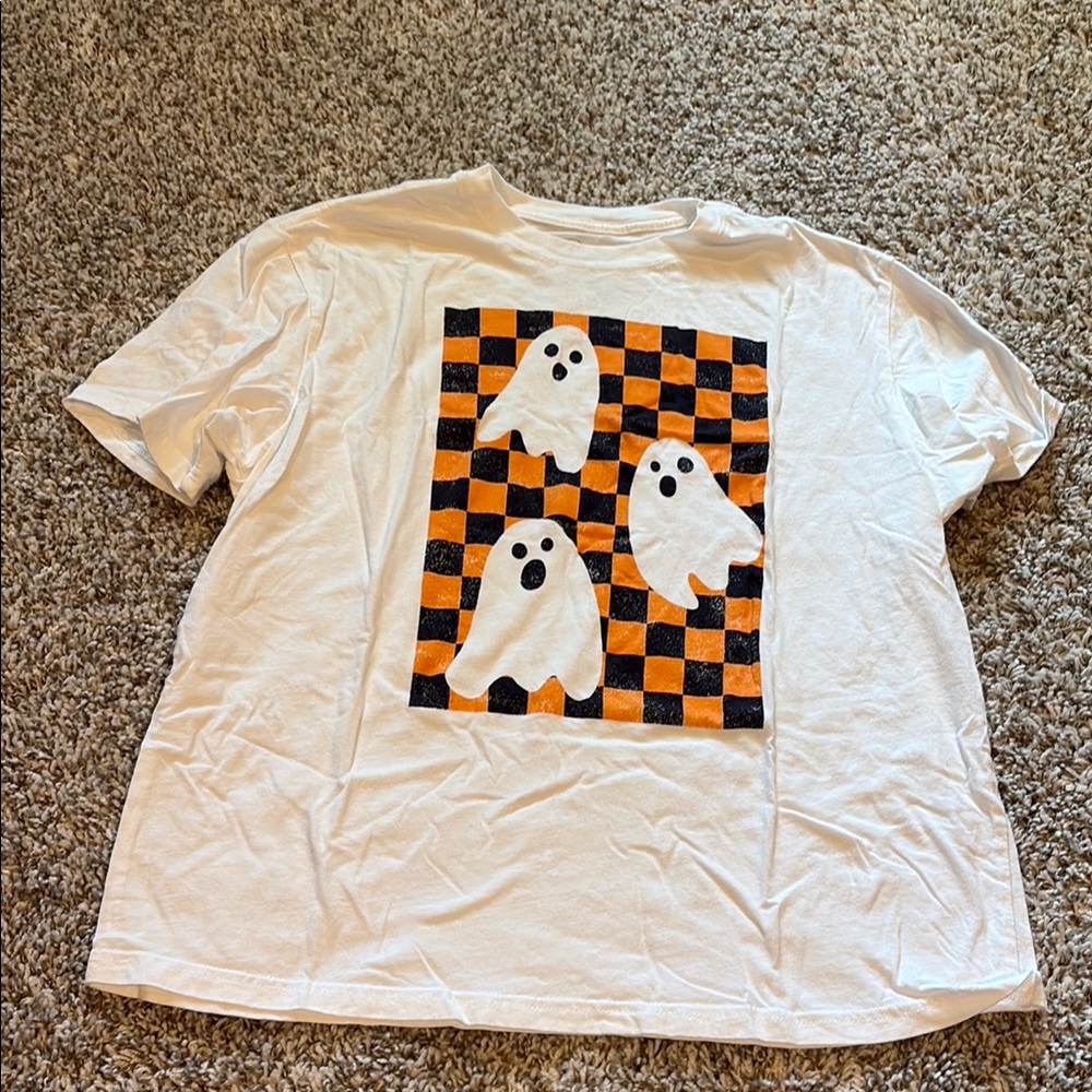 Doe Halloween White Ghost Tee